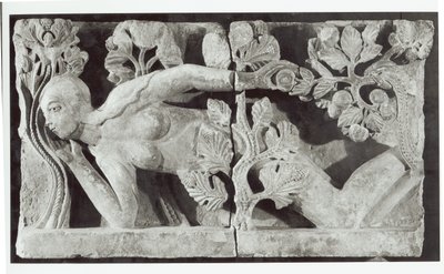 Eva, fragmento del dintel del portal de la Catedral de San Lázaro, c.1135-40 de Gislebertus
